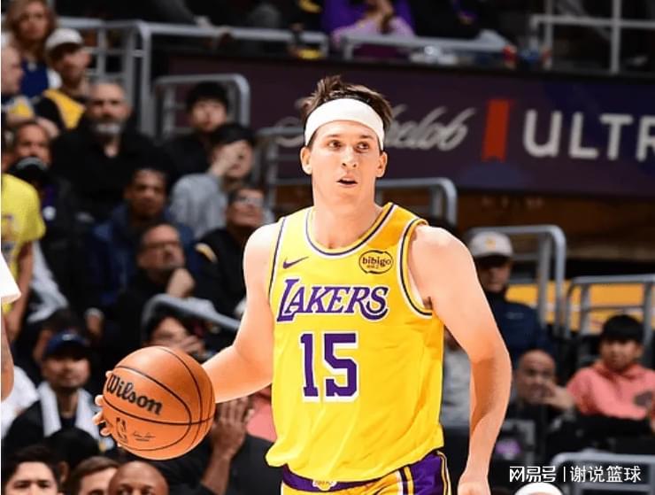 欧洲杯直播-湖人卡位战取胜四喜临门，24+6后卫驱除心魔，横扫老冤家靠一秘诀